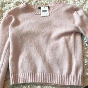 Light pink brandy Melville sweater